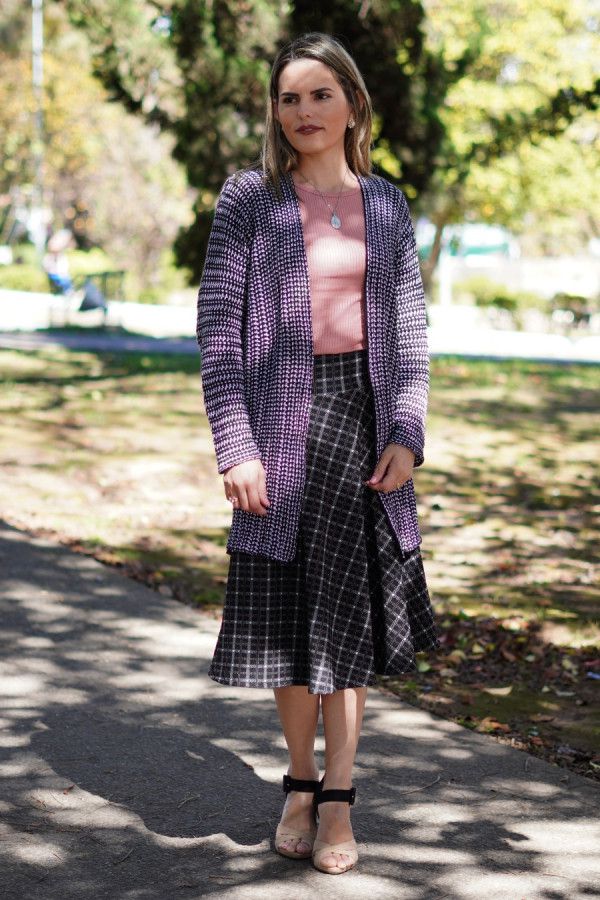 Cardigan alongado preto e branco